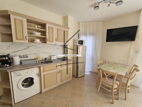 Тристаен апартамент в к.к. Златни пясъци - 100 кв.м за 1490 €/кв.м - Снимка #1