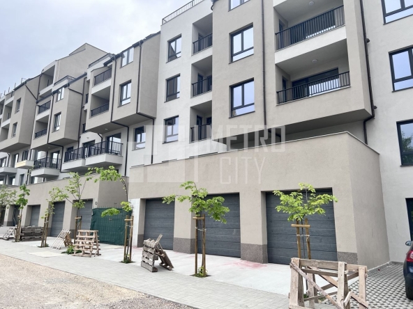 Четиристаен апартамент в София, Овча купел - 113 кв.м за 2071 €/кв.м - Снимка #1