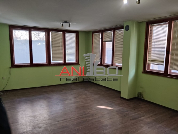 Многостаен апартамент в Варна, Бизнес хотел - 230 кв.м за 1414 €/кв.м - Снимка #1