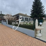 Заведение в с. Чакаларово, Област Кърджали - 180 кв.м за 1000 €/кв.м - Снимка #1