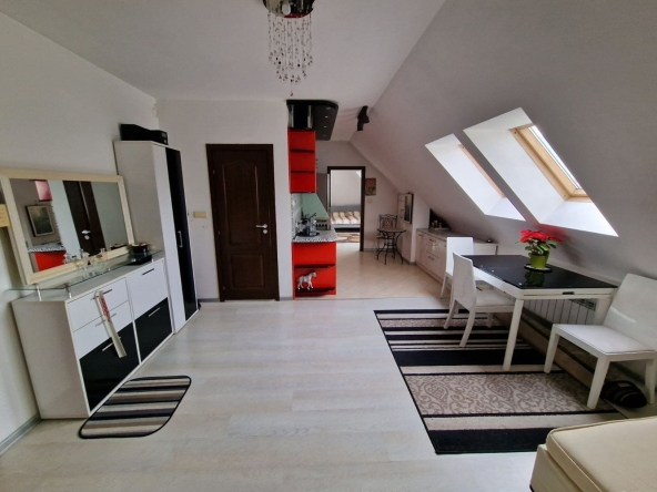 Дава се под наем Тристаен апартамент в София, Овча купел - 76 кв.м за 699 € - Снимка #1