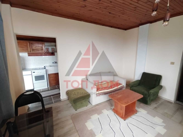 Дава се под наем Едностаен апартамент в Варна, м-т Траката - 45 кв.м за 280.5 € - Снимка #1