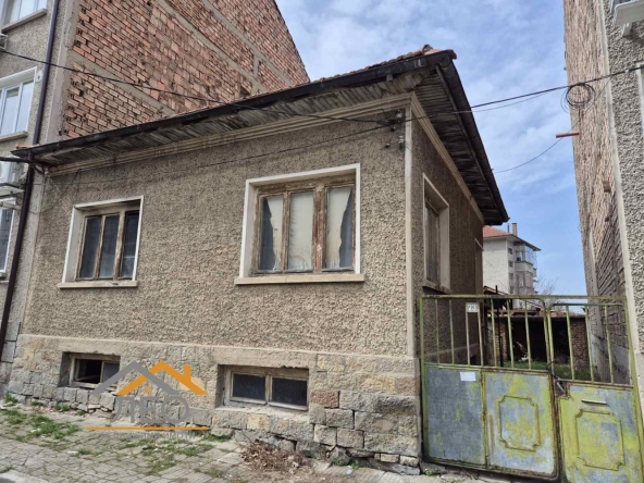 Къща в Севлиево - 134 кв.м за 261 €/кв.м - Снимка #1