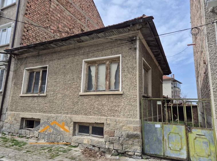Къща в Севлиево - 134 кв.м за 261 €/кв.м - Снимка #1