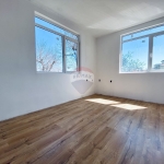 Дава се под наем Офис в Варна, Галата - 230 кв.м за 1380 € - Снимка #1