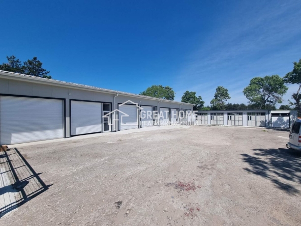 Промишлена сграда в Търговище, Промишлена зона - 99 кв.м за 902 €/кв.м - Снимка #1