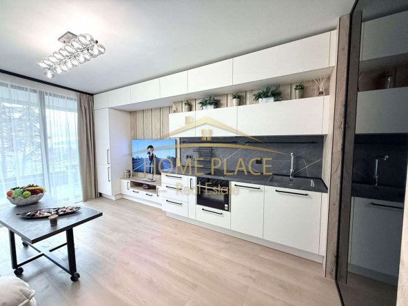 Дава се под наем Тристаен апартамент в Варна, Бриз - 95 кв.м за 1326 € - Снимка #1