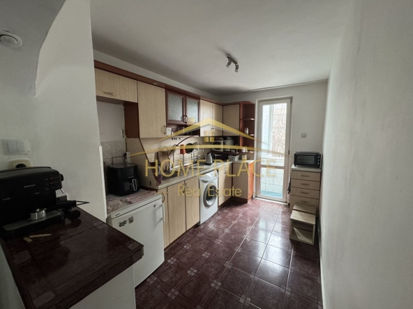 Дава се под наем Четиристаен апартамент в Варна, Колхозен пазар - 100 кв.м за 484.5 € - Снимка #1