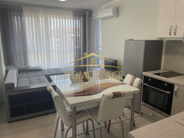 Дава се под наем Тристаен апартамент в Варна, Колхозен пазар - 70 кв.м за 510 € - Снимка #1