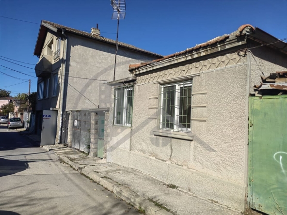 Къща в Варна, Христо Ботев - 50 кв.м за 1060 €/кв.м - Снимка #1