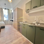 Дава се под наем Едностаен апартамент в Варна, Център - 30 кв.м за 408 € - Снимка #1