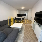 Дава се под наем Тристаен апартамент в София, Витоша - 91 кв.м за 1250 € - Снимка #1