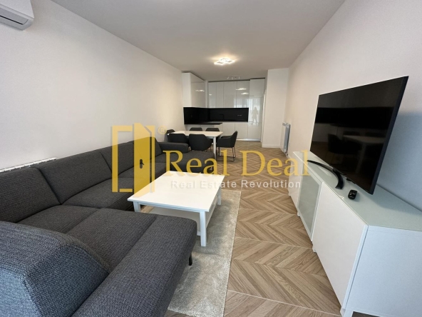 Дава се под наем Тристаен апартамент в София, Витоша - 91 кв.м за 1250 € - Снимка #1