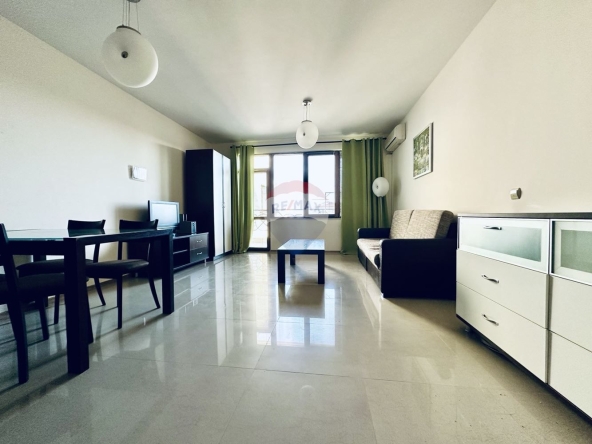 Дава се под наем Тристаен апартамент в Балчик - 104 кв.м за 550 € - Снимка #1