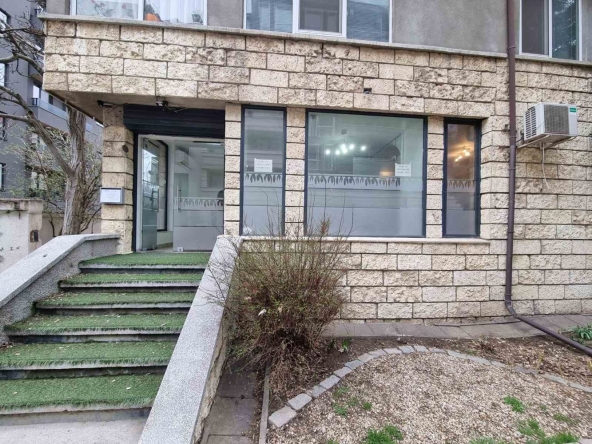 Дава се под наем Офис в София, Манастирски ливади - 106 кв.м за 1000 € - Снимка #1