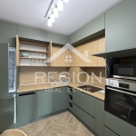 Дава се под наем Тристаен апартамент в Варна, Общината - 95 кв.м за 1200 € - Снимка #1