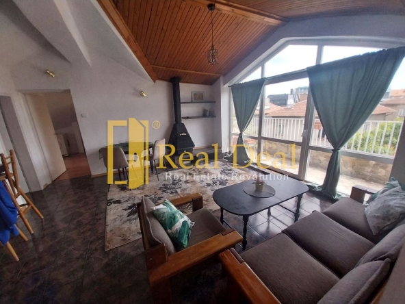 Дава се под наем Тристаен апартамент в София, Лозенец - 97 кв.м за 600 € - Снимка #1