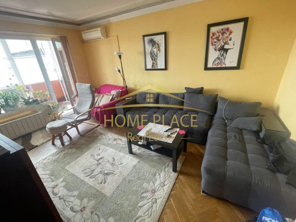 Дава се под наем Тристаен апартамент в Варна, Център - 60 кв.м за 510 € - Снимка #1