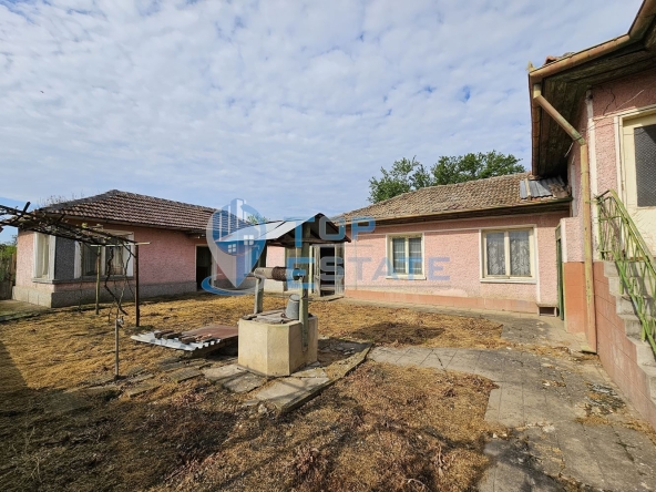 Къща в с. Крушето, Област Велико Търново - 180 кв.м за 154 €/кв.м - Снимка #1