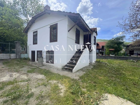 Къща в Земен - 180 кв.м за 473 €/кв.м - Снимка #1