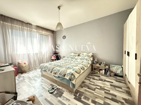 Тристаен апартамент в София, Сердика - 63 кв.м за 2223 €/кв.м - Снимка #1