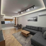 Дава се под наем Двустаен апартамент в Пловдив, Остромила - 72 кв.м за 500 € - Снимка #1