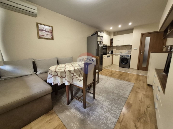 Двустаен апартамент в Варна, Конфуто - 60 кв.м за 2667 €/кв.м - Снимка #1