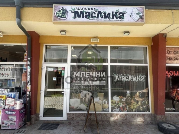 Дава се под наем Магазин в Пловдив, Въстанически - 35 кв.м за 504.9 € - Снимка #1