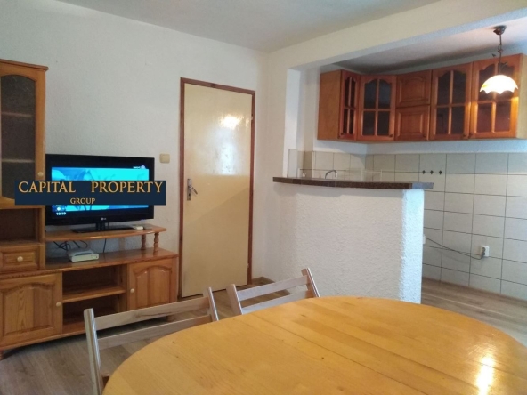 Дава се под наем Двустаен апартамент в Варна, Трошево - 50 кв.м за 358 € - Снимка #1