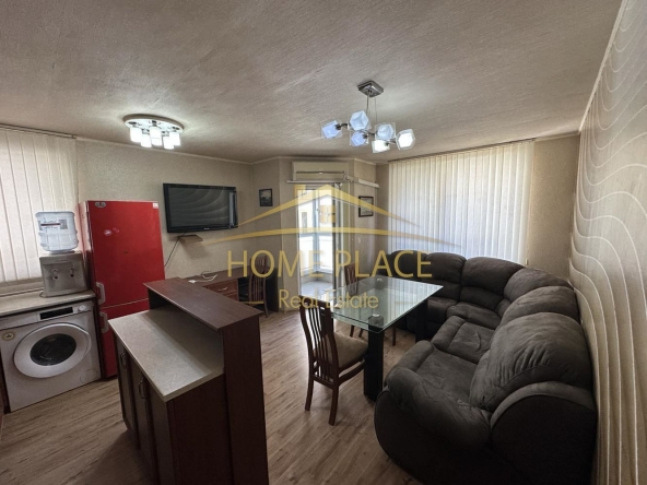 Дава се под наем Тристаен апартамент в Варна, Цветен квартал - 85 кв.м за 612 € - Снимка #1