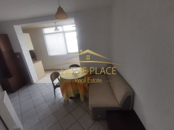 Дава се под наем Двустаен апартамент в Варна, Погреби - 50 кв.м за 306 € - Снимка #1