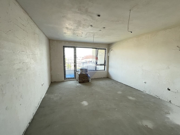 Тристаен апартамент в Варна, Аспарухово - 91 кв.м за 1429 €/кв.м - Снимка #1