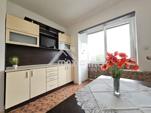 Двустаен апартамент в Варна, Изгрев - 52 кв.м за 2404 €/кв.м - Снимка #1