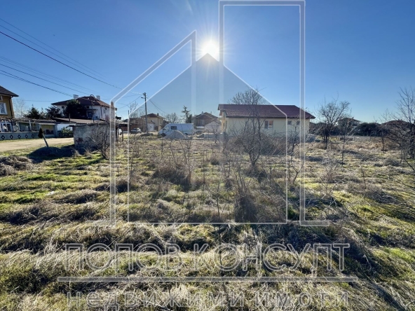 Парцел в с. Бенковски, Област Пловдив - 928 кв.м за 64 €/кв.м - Снимка #1