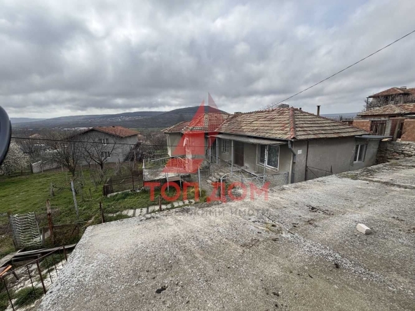 Къща в с. Оброчище, Област Добрич - 100 кв.м за 549 €/кв.м - Снимка #1