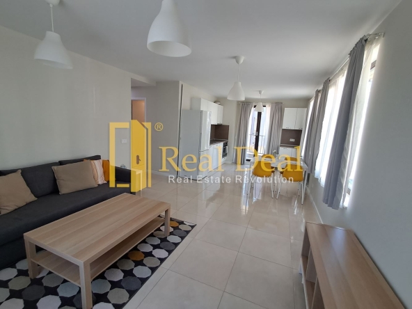 Дава се под наем Тристаен апартамент в София, Витоша - 95 кв.м за 720 € - Снимка #1