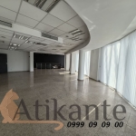 Дава се под наем Магазин в София, Център - 160 кв.м за 2200 € - Снимка #1