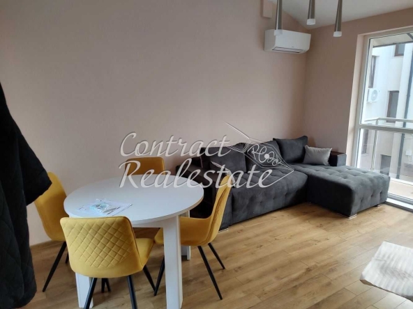 Дава се под наем Двустаен апартамент в Варна, Колхозен пазар - 55 кв.м за 357 € - Снимка #1