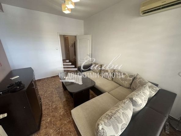 Двустаен апартамент в Търговище, Център - 57 кв.м за 1611 €/кв.м - Снимка #1
