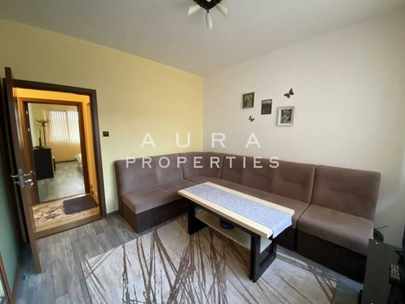 Двустаен апартамент в Разград, Орел - 55 кв.м за 1716 €/кв.м - Снимка #1