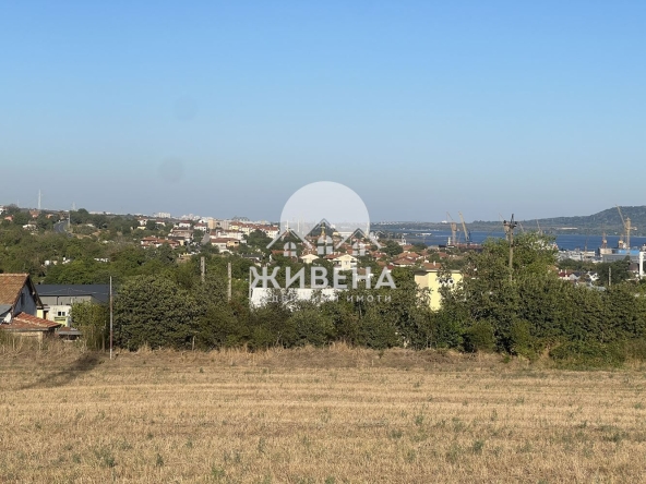Парцел в с. Езерово, Област Варна - 8506 кв.м за 16 €/кв.м - Снимка #1