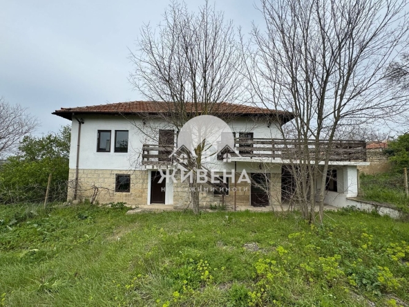 Къща в с. Добрина, Област Варна - 330 кв.м за 228 €/кв.м - Снимка #1