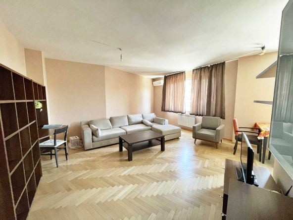 Тристаен апартамент в София, Студентски град - 108 кв.м за 2778 €/кв.м - Снимка #1