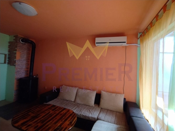 Дава се под наем Четиристаен апартамент в Варна, Кайсиева градина - 90 кв.м за 295.8 € - Снимка #1