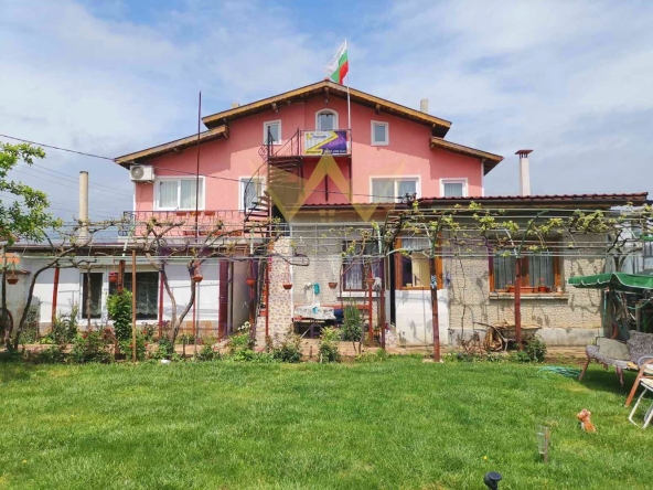 Къща в с. Соколово, Област Добрич - 194 кв.м за 645 €/кв.м - Снимка #1