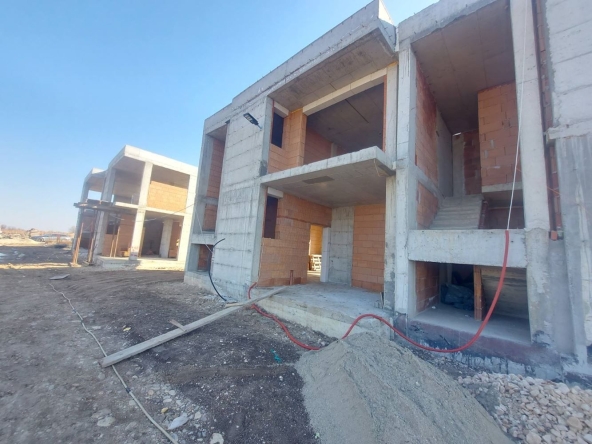 Къща в с. Марково, Област Пловдив - 176 кв.м за 1137 €/кв.м - Снимка #1