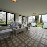 Тристаен апартамент в к.к. Св.Св. Константин и Елена - 195 кв.м за 2000 €/кв.м - Снимка #1