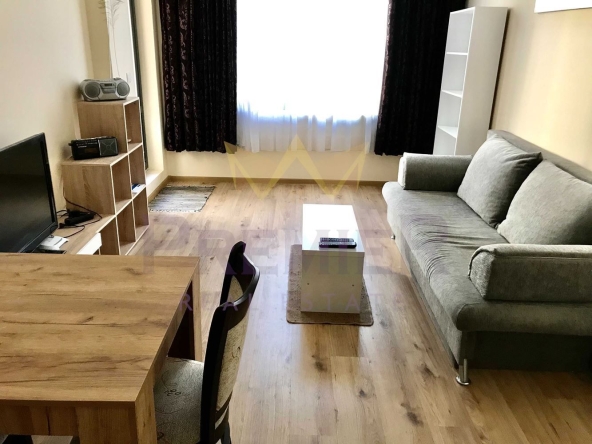 Дава се под наем Двустаен апартамент в Варна, Левски - 55 кв.м за 459 € - Снимка #1