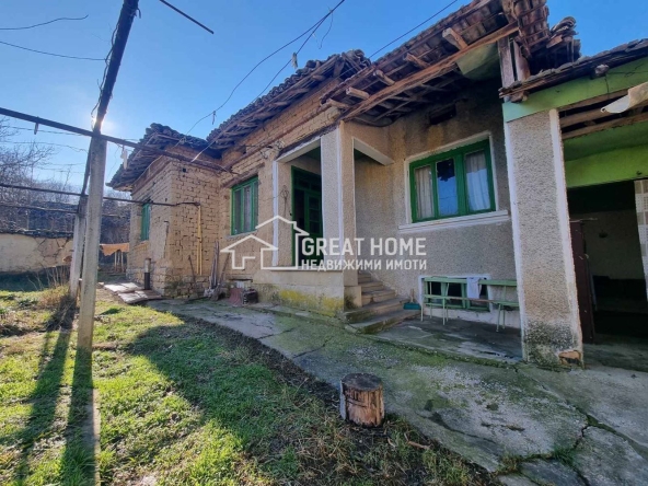 Къща в с. Певец, Област Търговище - 100 кв.м за 230 €/кв.м - Снимка #1