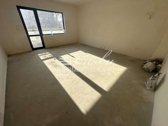 Двустаен апартамент в Търговище, Запад 1 - 88 кв.м за 811 €/кв.м - Снимка #1